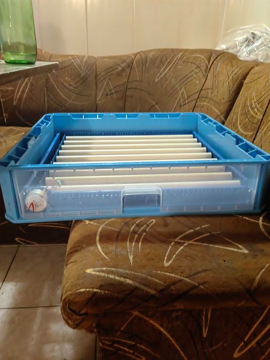 Инкобатор за 400 кокоши Яйца