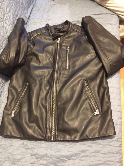 Мъжко кожено Pull Bear