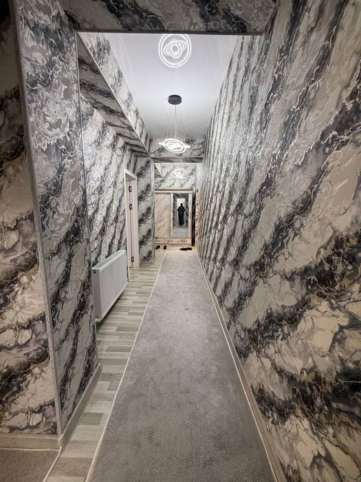 Шахар марказида жойлашган 2 хонали квартира ижарага берилади