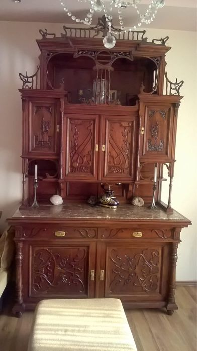 Vand Mobila ALT DEUTCH impecabila, reconditionata