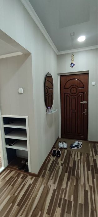 Юнусабад 15 3  комнатная 3 этаж 4 этажки