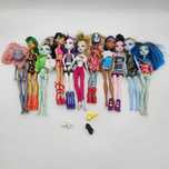 Păpuși Monster High
