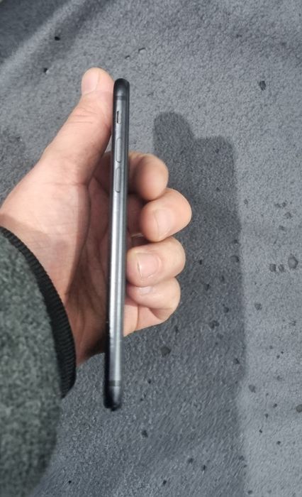 Iphone 7 32G  Sotiladi