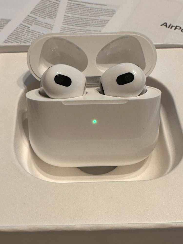 Vand Airpods 3 Noi Originale In Garantie