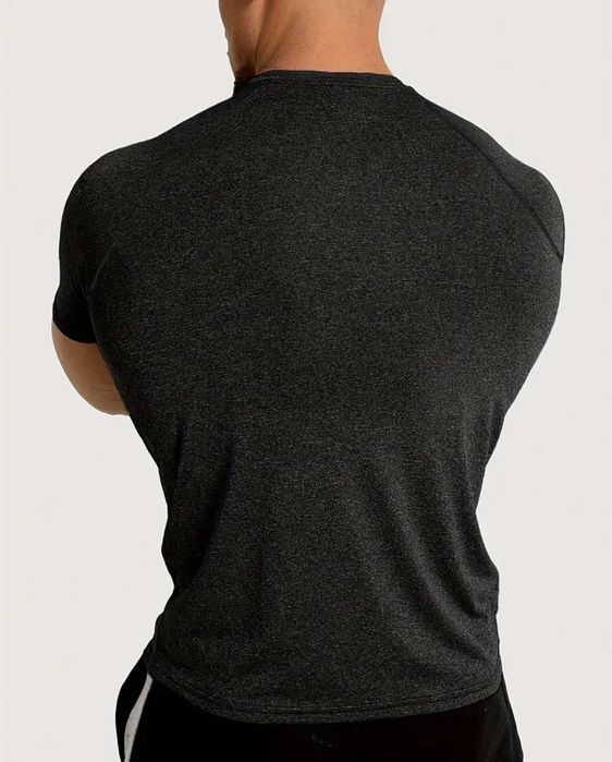 Мъжка тениска...