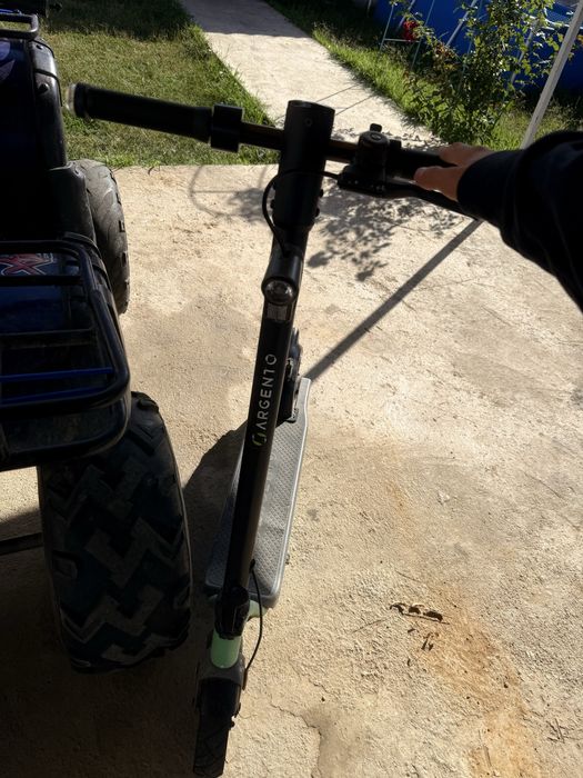 trotineta electrica argentro evo cu semnalizari