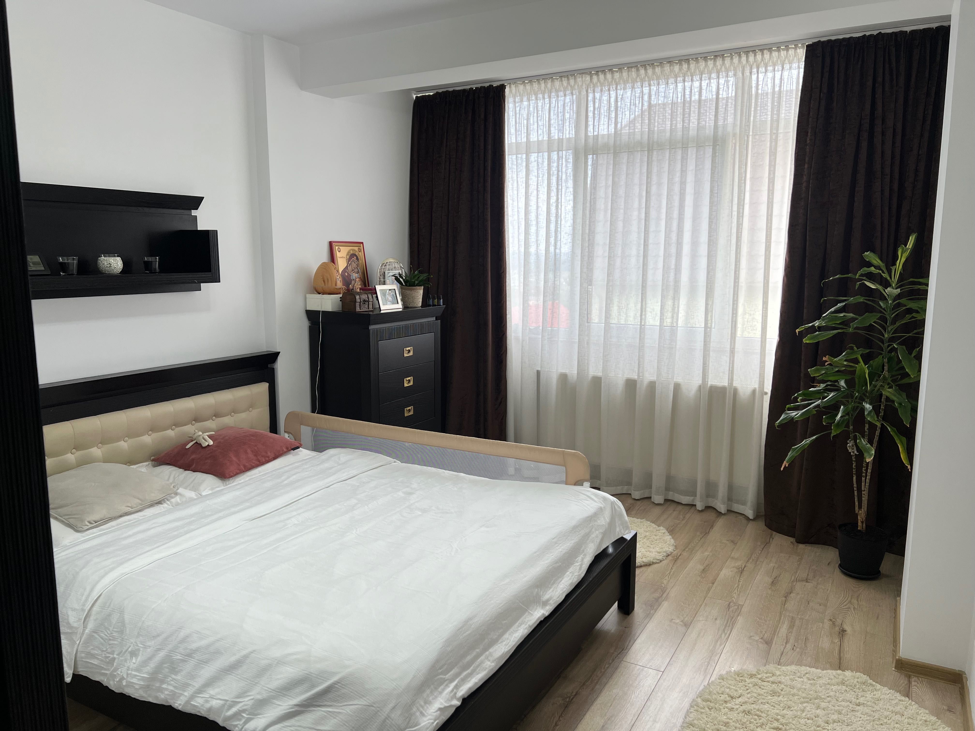 Apartament 3 camere