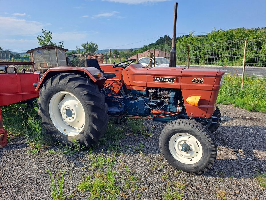 Tractor FIAT 450 stare impecabila cu 2 manete recent adus in RO.