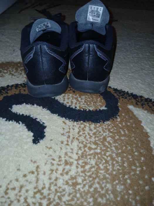 Adidași pentru fotbal copii