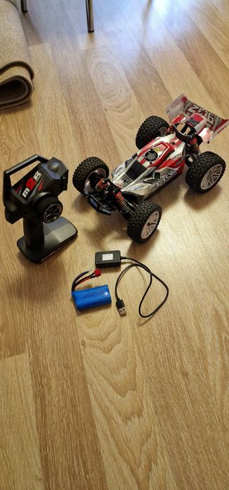 ‼️Mașină wltoys 144001 perfectă stare cu upgrade full box