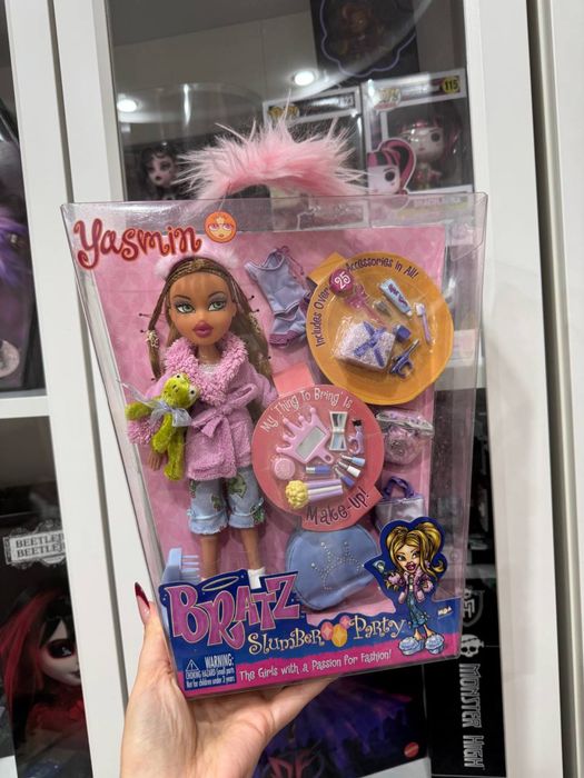 кукла Bratz Ясмин
