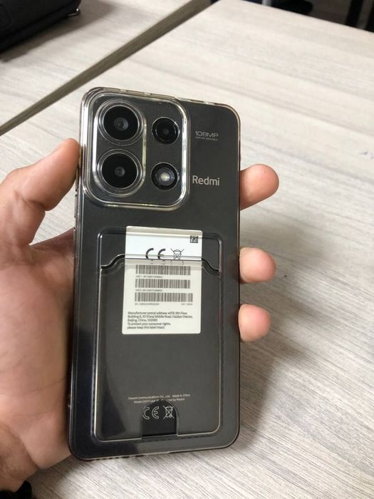 Redmi not 13 xali yangidek turibdi karobka dokument sotiladi