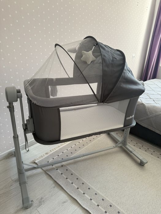 Продам электронный манеж-кровать