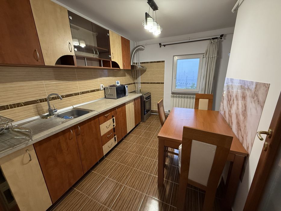 Inchiriere Apartament 3 camere - Rovine Bacriz