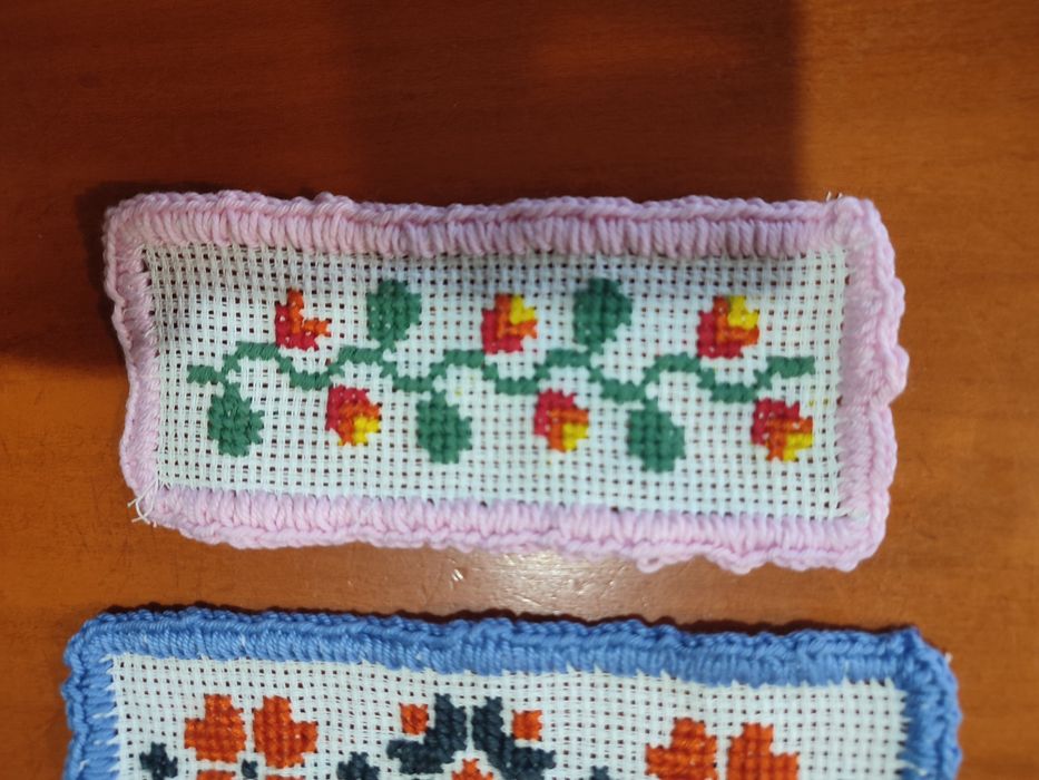 Semne de carte lucrate manual