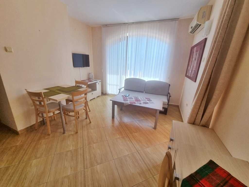 Продава се Двустаен апартамент в к.к. Слънчев бряг - 102 кв.м за 588 €/кв.м - Снимка #3