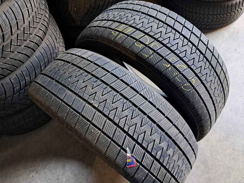 Anvelope second iarna 235 50 R18 GripMaxx