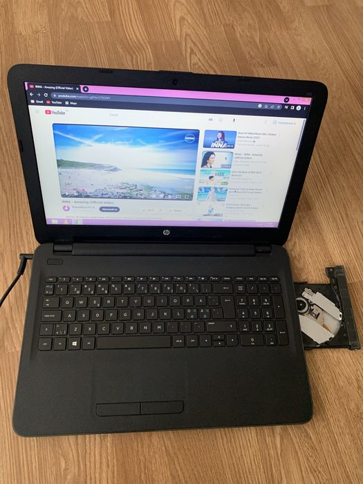 Laptop Hp Slim Display 15,6,4gb ram,500gb m,functional cu incarcator.