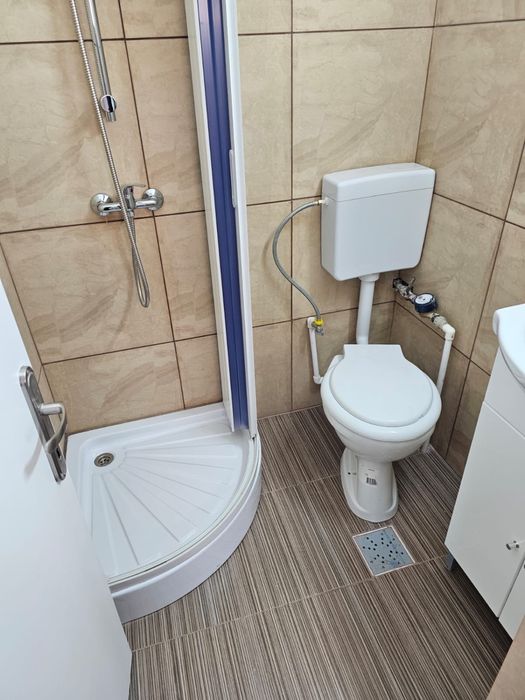 Vand apartament 2 camere