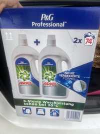 Detergent Ariel lichid