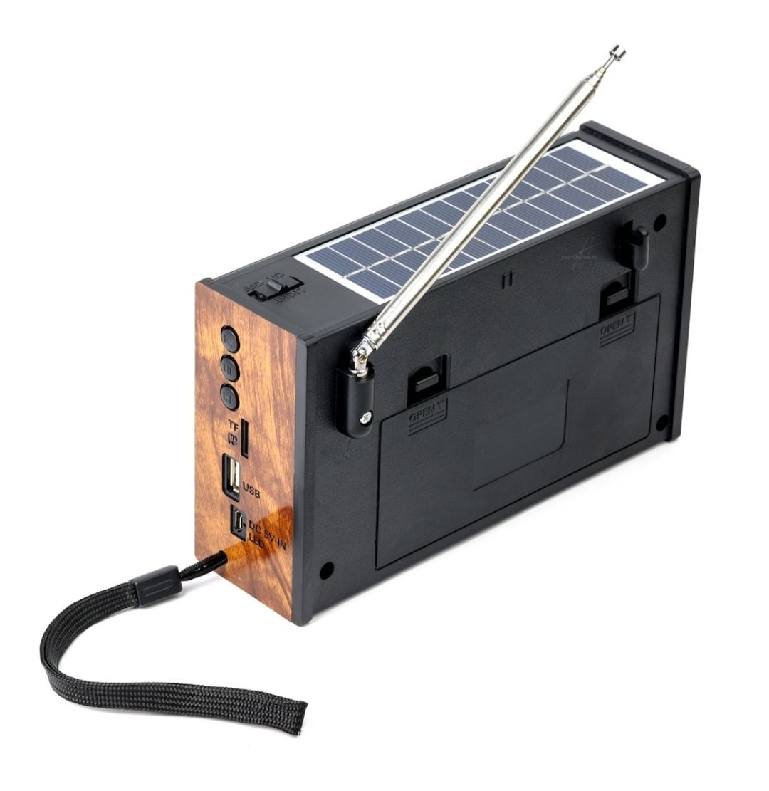 Radio cu panou solar fotovoltaic si bluetooth