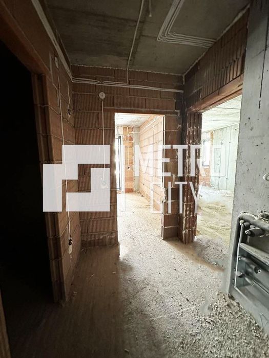 Продава се Двустаен апартамент в София, Кръстова вада - 71 кв.м за 2677 €/кв.м - Снимка #7