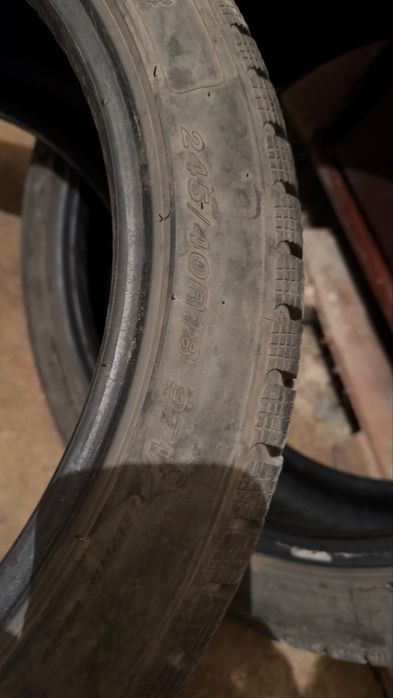 Anvelope iarna 245 40 18