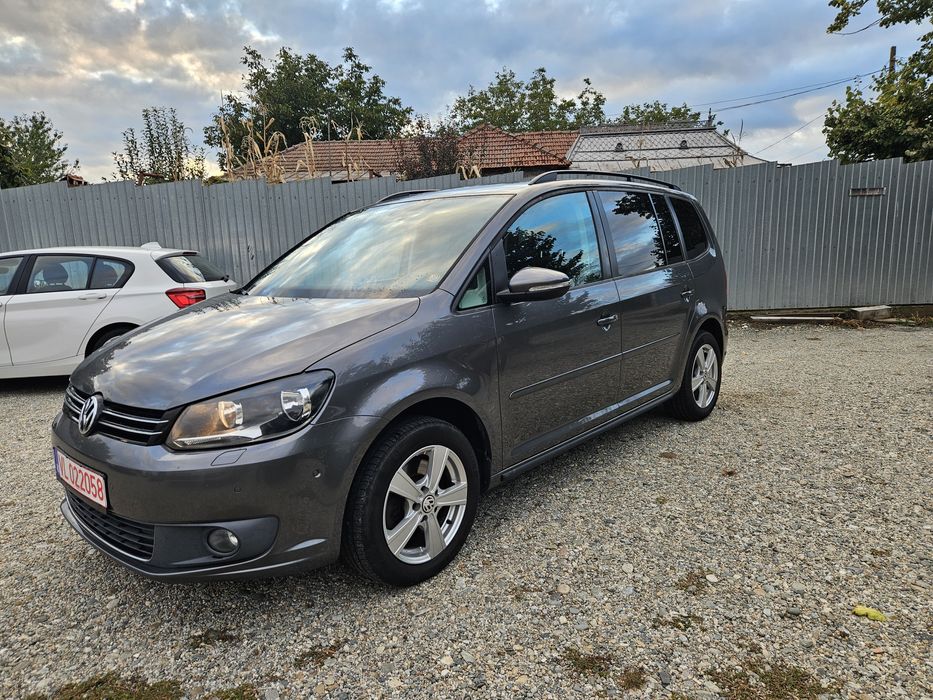 Vw Touran Highline 2012 ~2.0d 140 Cp /7 Locuri/Klima/Senz park/Nav/DSG