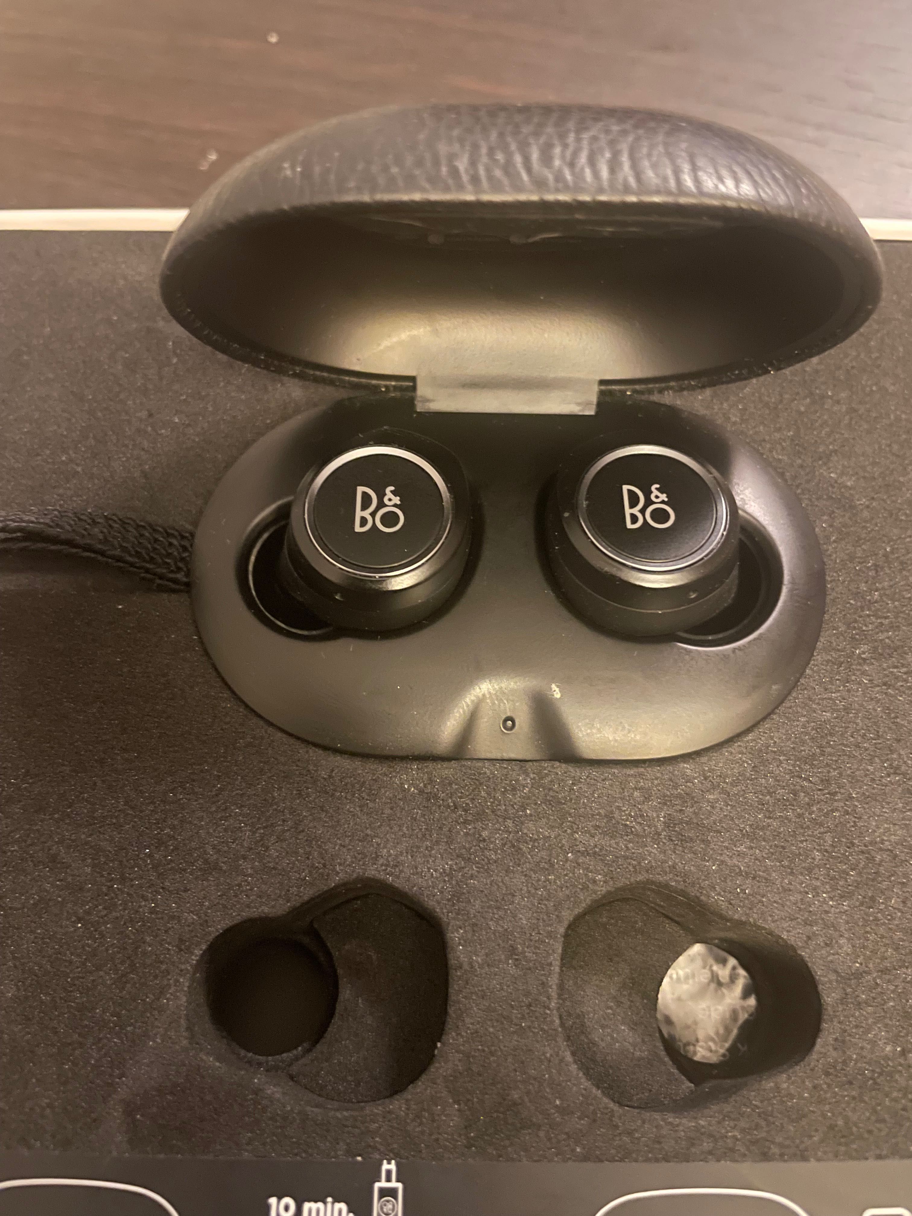 Vand casti Bang&Olufsen