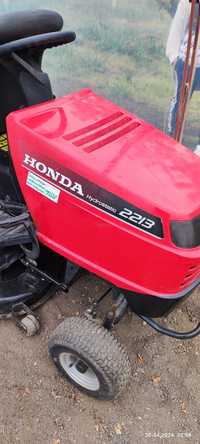 Тракторна косачка Honda 2213