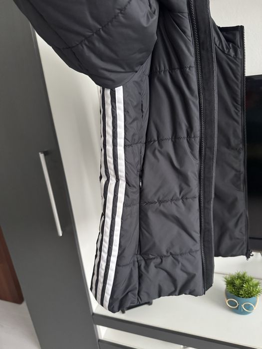 Дамско яке Adidas