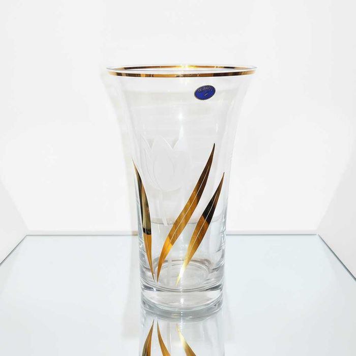 Ваза "Золотой тюльпан"  Богемское стекло  Чехословакия