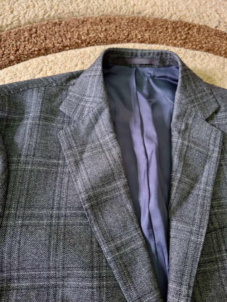 Sacou nou Suitsupply, mărimea 48