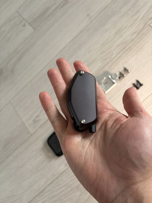 Peak Design Capture v3 cu Placuta cu Eliberare Rapida