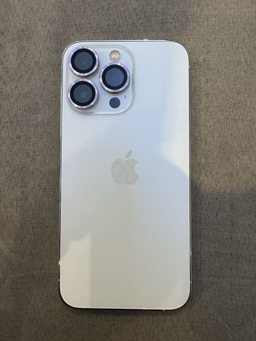 Iphone 13 pro 256 gb. White
