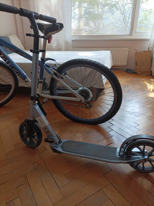 Велосипед и тротинетка