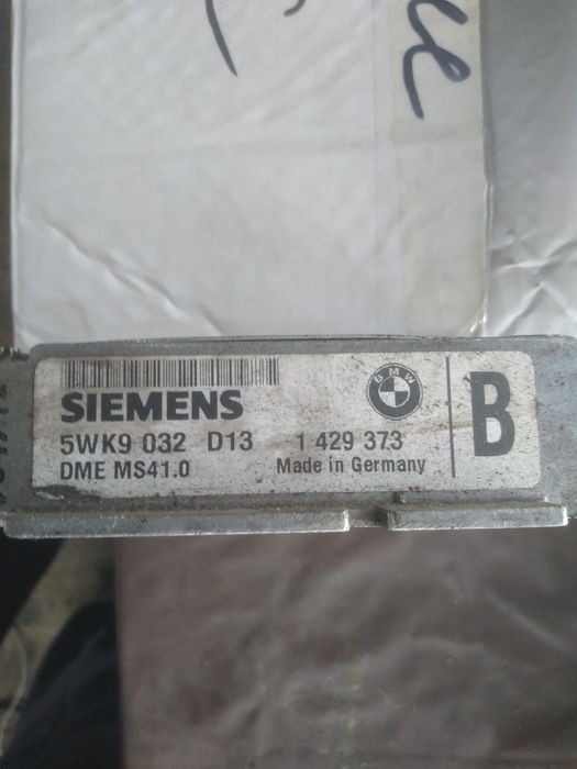 Продам компьютер BMW525.