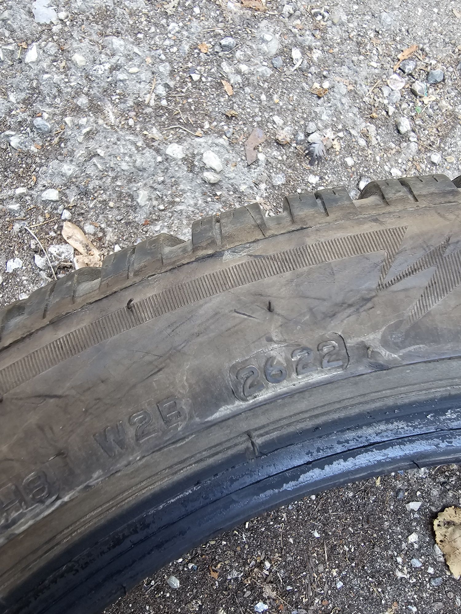 Гуми Bridgestone Blizzak LM005 225/45/17
