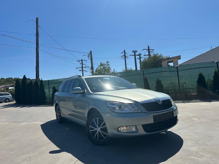 SKODA Octavia an 2011 pe Acte/ 1.6tdi-105cp/AUTOMAT/ Impecabil!