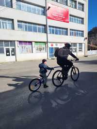 Bicicleta tandem - remorca pentru copii