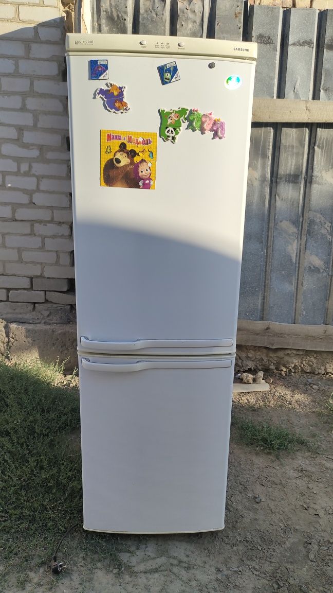Холодильник самсунг