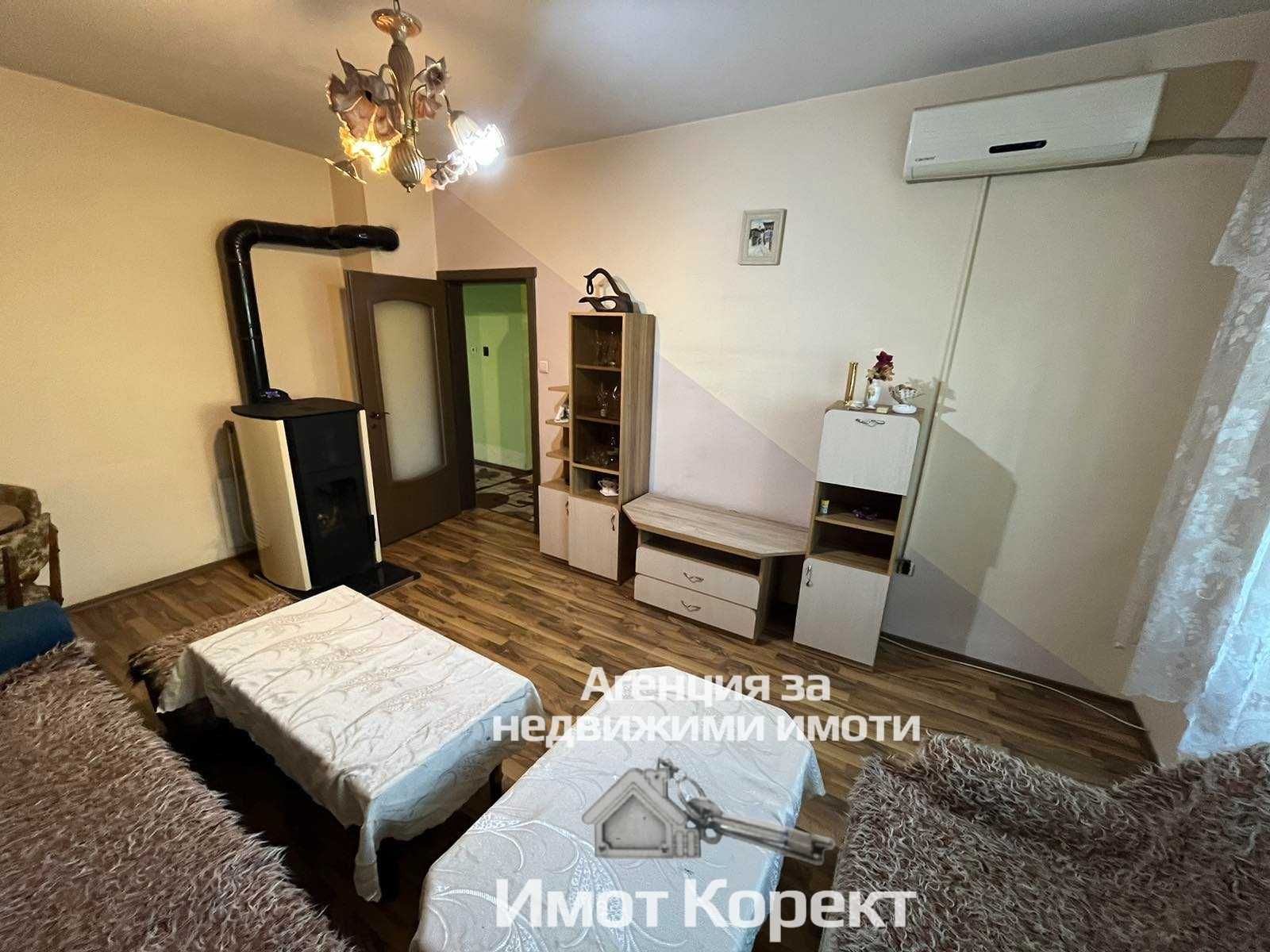 Имот Корект продава обз.4-Стаен апарт. 100м2, кв.Запад