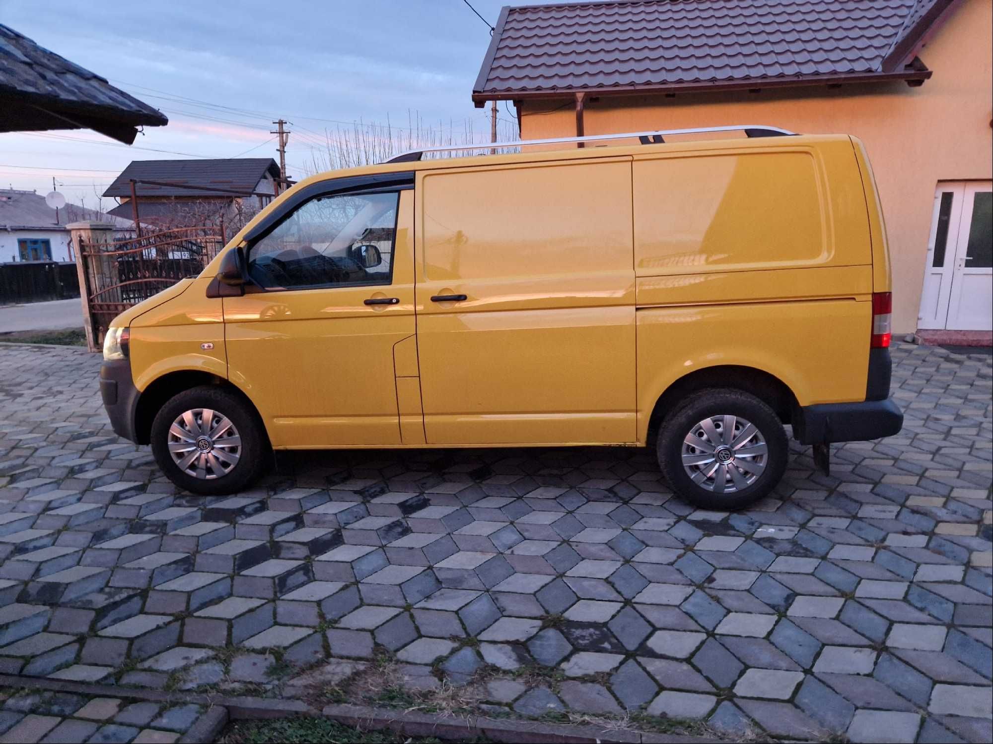 Volkswagen transporter T5 T5 facelift T6