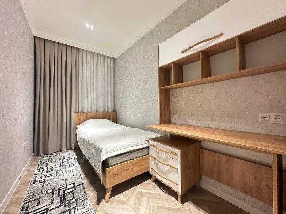 3-комнатная квартира 70 м² в Мирабаде — ул. Афросиаб