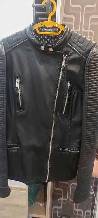 Кожено дамско яке