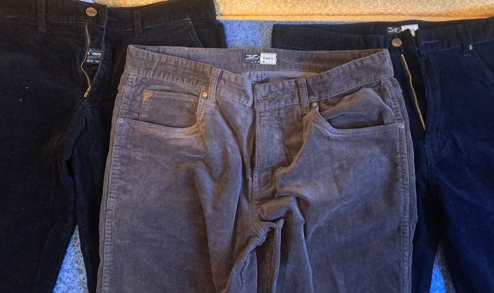 Джинсы MONTANA, Турция, вельветовые, новые, размер 50-52.