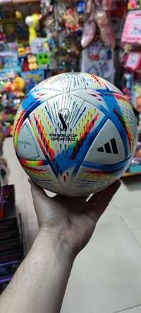 Футбольный мяч Adidas Al Rihla Qatar 2022 мультиколор