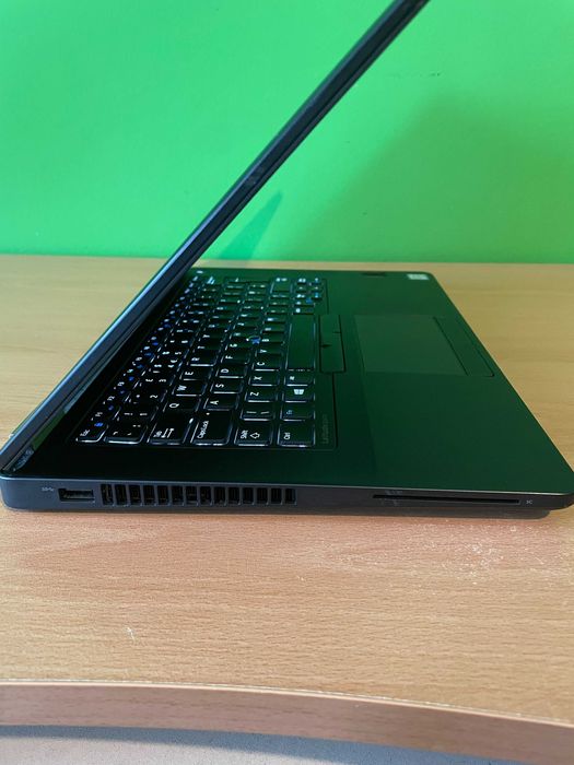 Dell Latitude E5470 -  i5-6300u, 8GB RAM, 256GB SSD, WIN 10 PRO