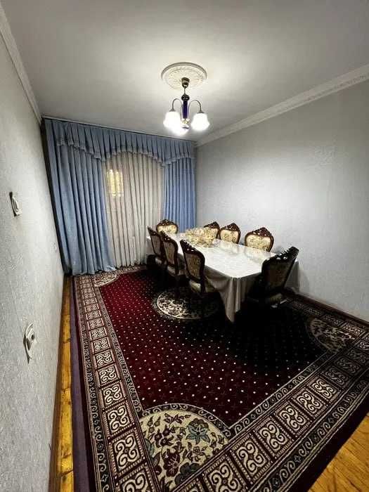 Продаётся уютная 2-комнатная квартира в Сергели Куйлюк массив 5. 2/1/5