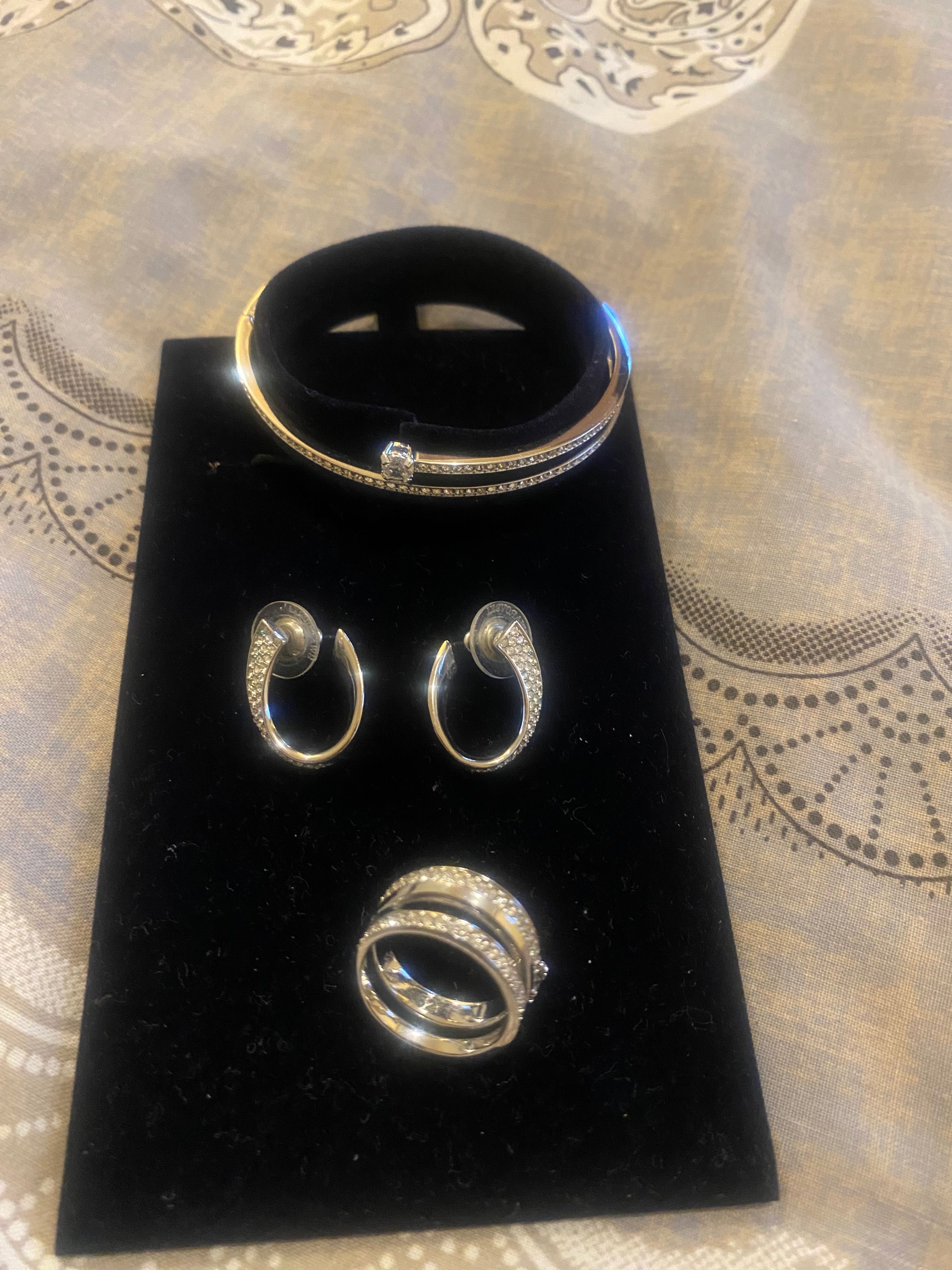 Комплект  бижута Swarovski